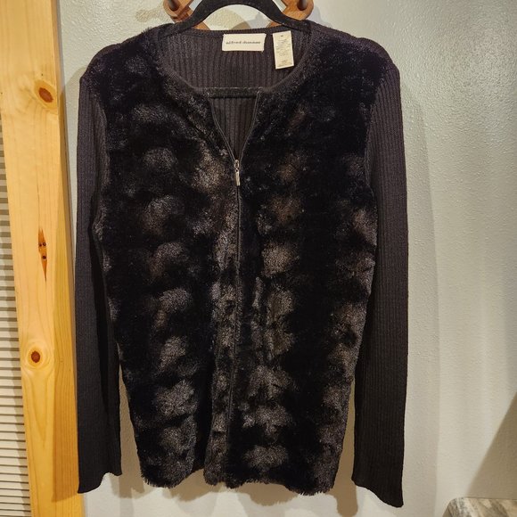Alfred Dunner Sweaters - Womens Alfred Dunner Black Zippered Fuzzy front Cardigan Sweater Medium EUC